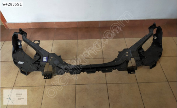 VOLVO V40 PANEL ÖN