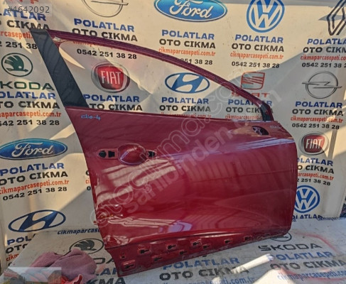Renault Clio 4 ön sağ kapı
