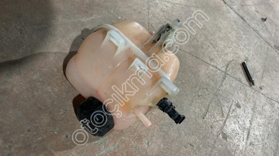 MİNİ COOPER YEDEK SU DEPOSU