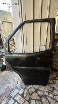 FORD TRANSİT SOL ÖN KAPI SAÇI