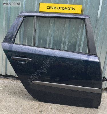 RENAULT LAGUNA 2 SAĞ ARKA KAPI ÇEVİK OTO  ÇIKMA
