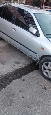 Primera sağ ön kapı