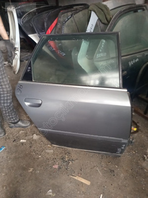 AUDİ A6 SAĞ ARKA KAPI
