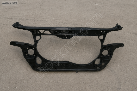 A4 ÖN PANEL DİZEL 6 SİLİNDİR 2000 2001 2002 2003 2004 8E0805594A