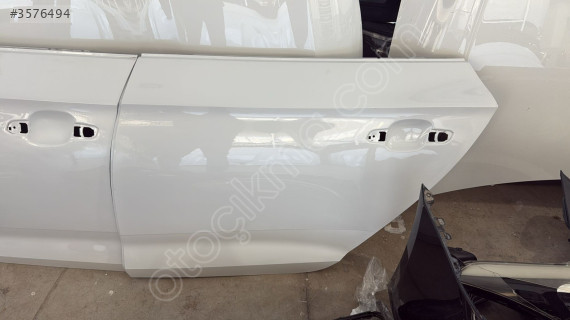 2016 24 Audi a5 sol arka kapı hatasız beyaz çıkma