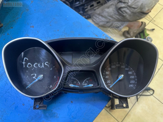 FORD FOCUS 3 GÖSTERGE SAATİ