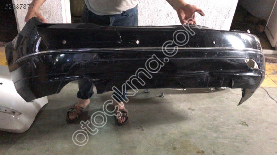 MERCEDES W204 C SERİSİ ARKA TAMPON ÇIKMA