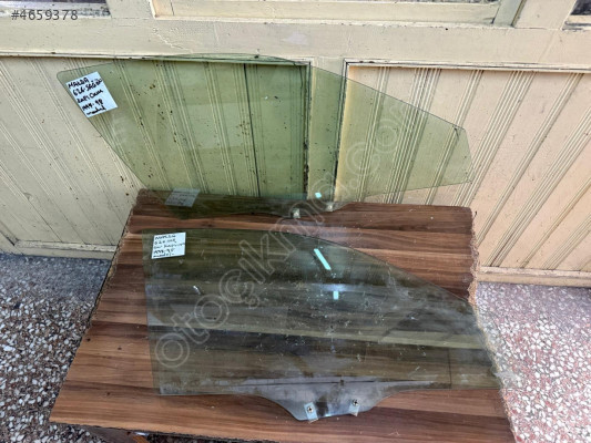 MAZDA 626 SAĞ ÖN KAPI CAMI ORJİNAL ÇIKMA 93-98 MODEL