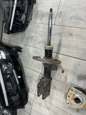 Peugeot 408 Amotisör orjinal