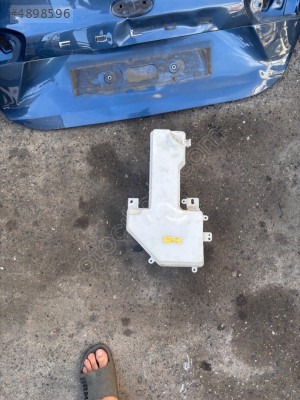 Custom silecek su deposu