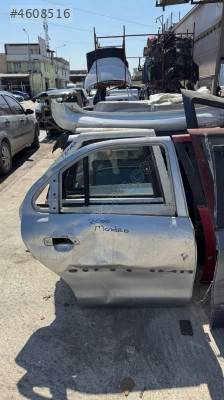 Ford mondeo sağ arka kapı