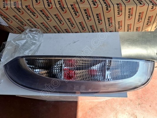 ÖZMEN OPEL CORSA C SOL ARKA BEYAZ STOP LAMBASI