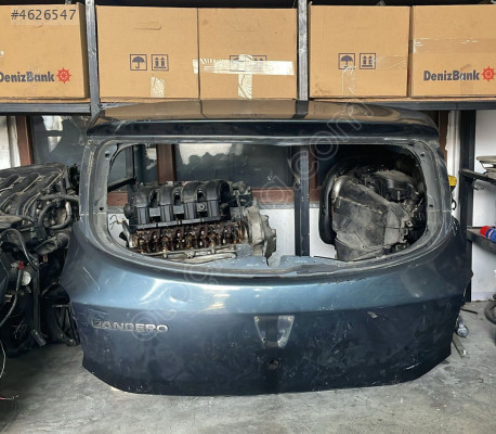 Dacia sandero bağaj kapağı