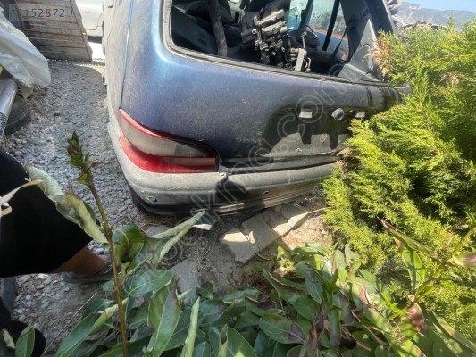 Citroen Saxo Arka bagaj kapağı