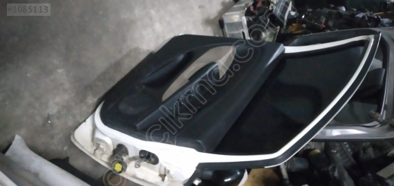Fiatı linea sol ön kapı