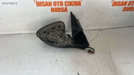 Egea sağ ayna orijinal