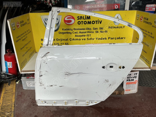 RENAULT FLUENCE SOL ARKA KAPI 821011173R