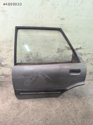 Ford Taunus sol arka kapı