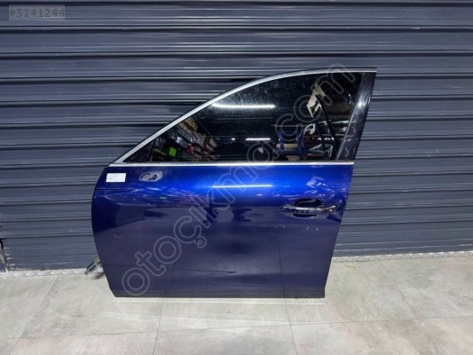 2021 AUDİ A4 SOL ÖN KAPI MAVİ - 8W0831051