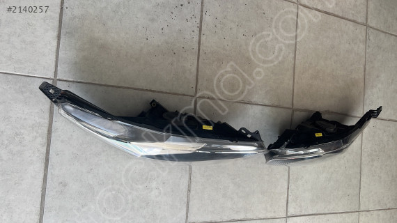 FORD FİESTA FAR SAĞ SOL ORJİNAL ÇIKMA