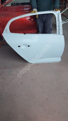 RENAULT MEGANE 4 SAĞ ARKA KAPI