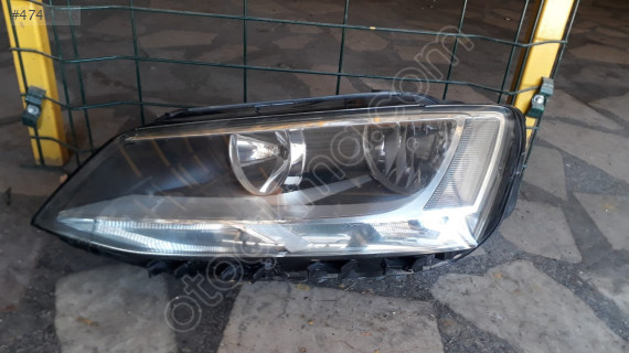 VOLKSWAGEN JETTA SOL ÖN FAR