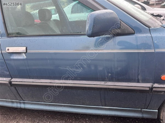 Renault R21 sag ön kapı çıtası