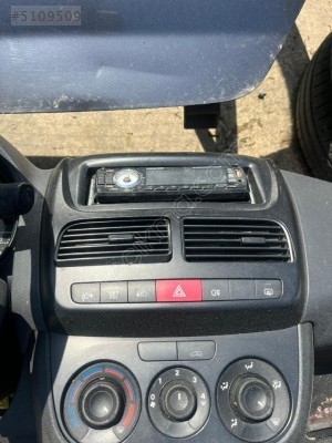 FİAT DOBLO DÖRTLÜ ÇAKAR DÜĞMESİ