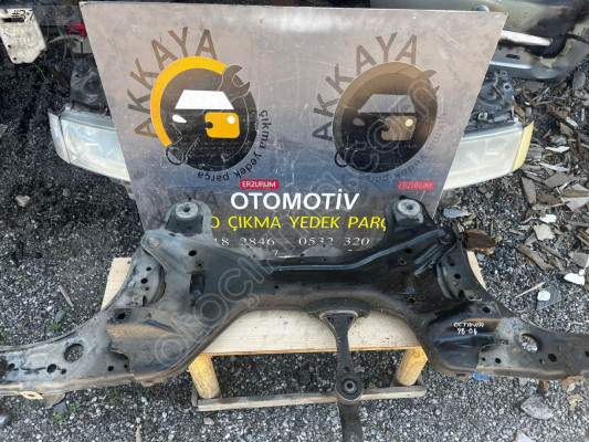 Audi A3 Motor Traversi Orjinal Çıkma