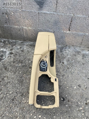 Bmw E60 konsol