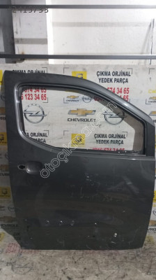 OPEL COMBO E SAĞ ÖN KAPI ÇIKMA SÖKME YEDEK PARÇAA