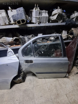Honda Euro Civic  Sağ Arka Kapı
