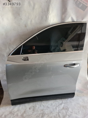 2022 / 2024 Audi Q3 Sol Ön Kapı Orjinal Çıkma