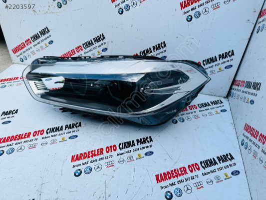 BMW x2 sol ön far