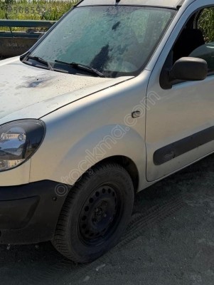RENAULT KANGOO SOL ÖN ÇAMURLUK ÇIKMA