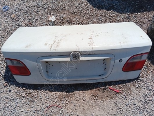 Fiat Albea bagajı