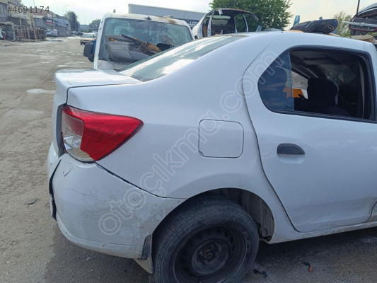Renault Symbol sağ Arka Çamurluk
