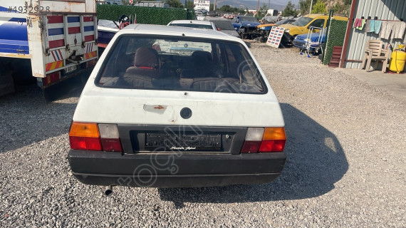 Skoda favorit arka dingil
