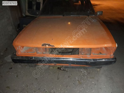 FORD GRANADA ON TAMPON