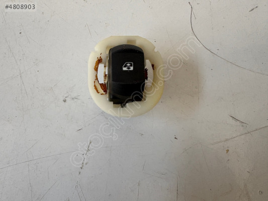 RENAULT MEGANE 2 SAĞ ÖN KAPI CAM DÜĞMESİ