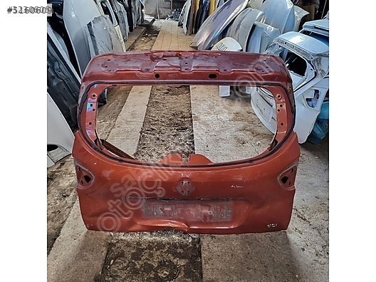 RENAULT CAPTUR BAGAJ KAPAGİ ORJİNAL ÇIKMA