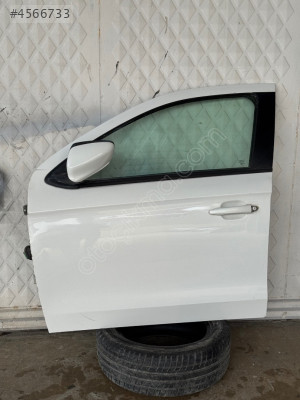 Peugeot 301 sol ön kapı dolu