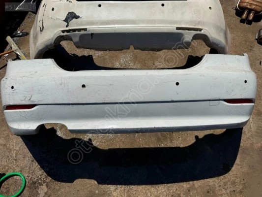 BMW E60 ARKA TAMPON