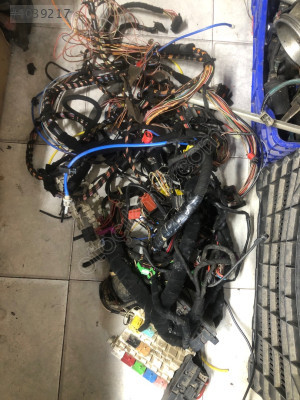 VOLKSWAGEN Golf Motor Tesisat