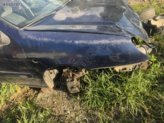 Citroen Xsara Sağ Çamurluk
