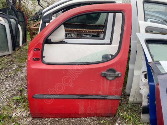 FİAT DOBLO SOL ÖN KAPI