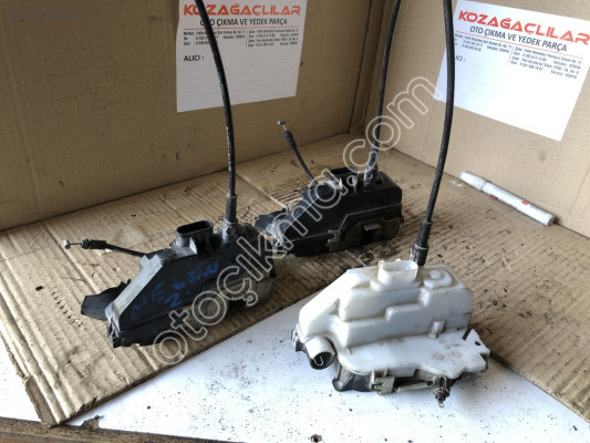RENAULT MEGANE 2 KAPI KİLİTLERİ