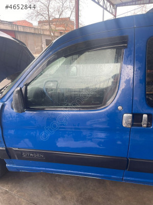 2004 CITROEN BERLİNGO SOL ÖN KAPI ORJİNAL ÇIKMA