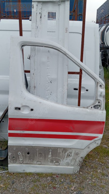 Ford Transit sağ ön kapı