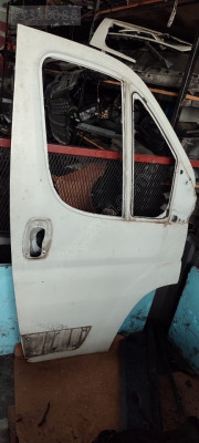 citroen jumper çıkma sağ ön kapı boş